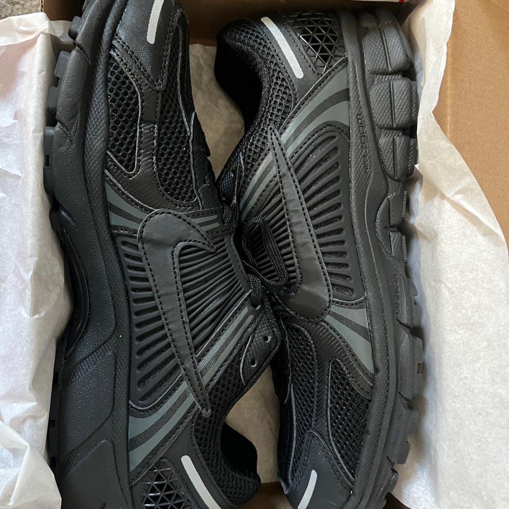 Nike Vomero 5
